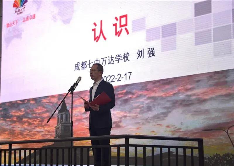 开学啦听听新生的感受,开学了看一下宿舍的环境