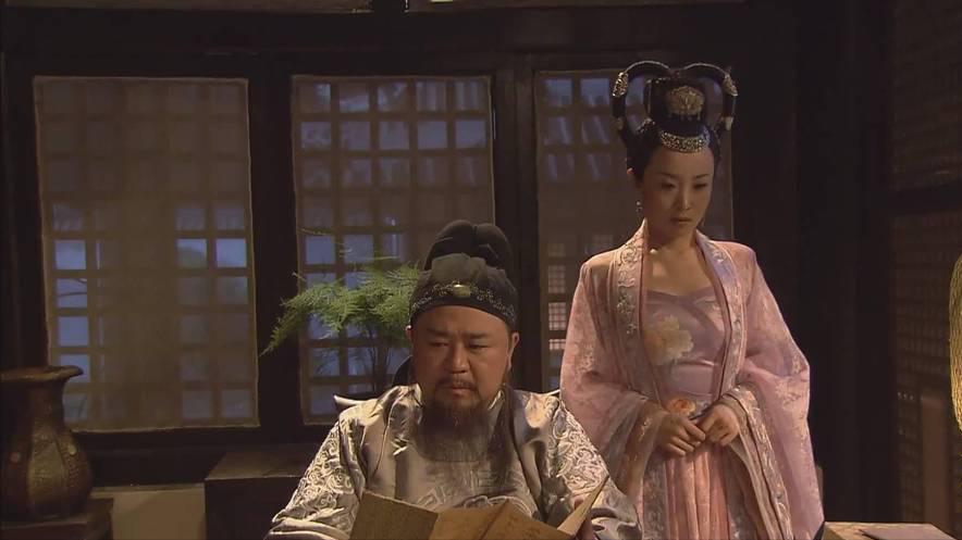 神探狄仁杰巨大马蹄印破案,神探狄仁杰狄公寻找失踪银匠