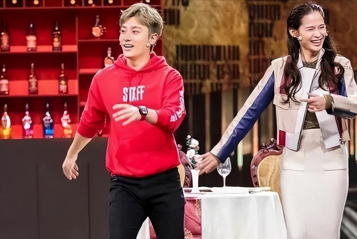 生活过得去,头上有点绿盘点贾乃亮的名表