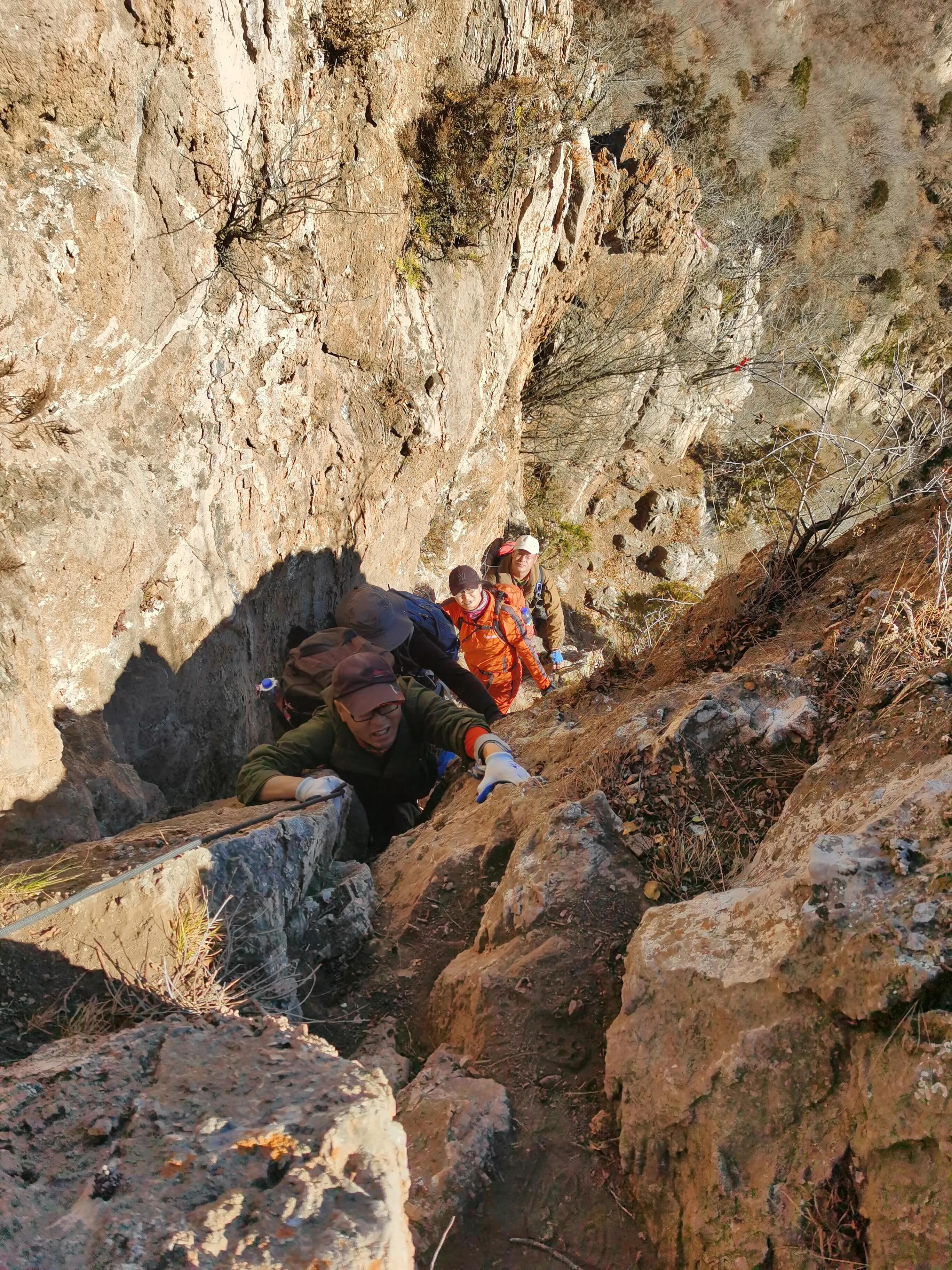攀爬白岭关长城,白岭关长城路线图