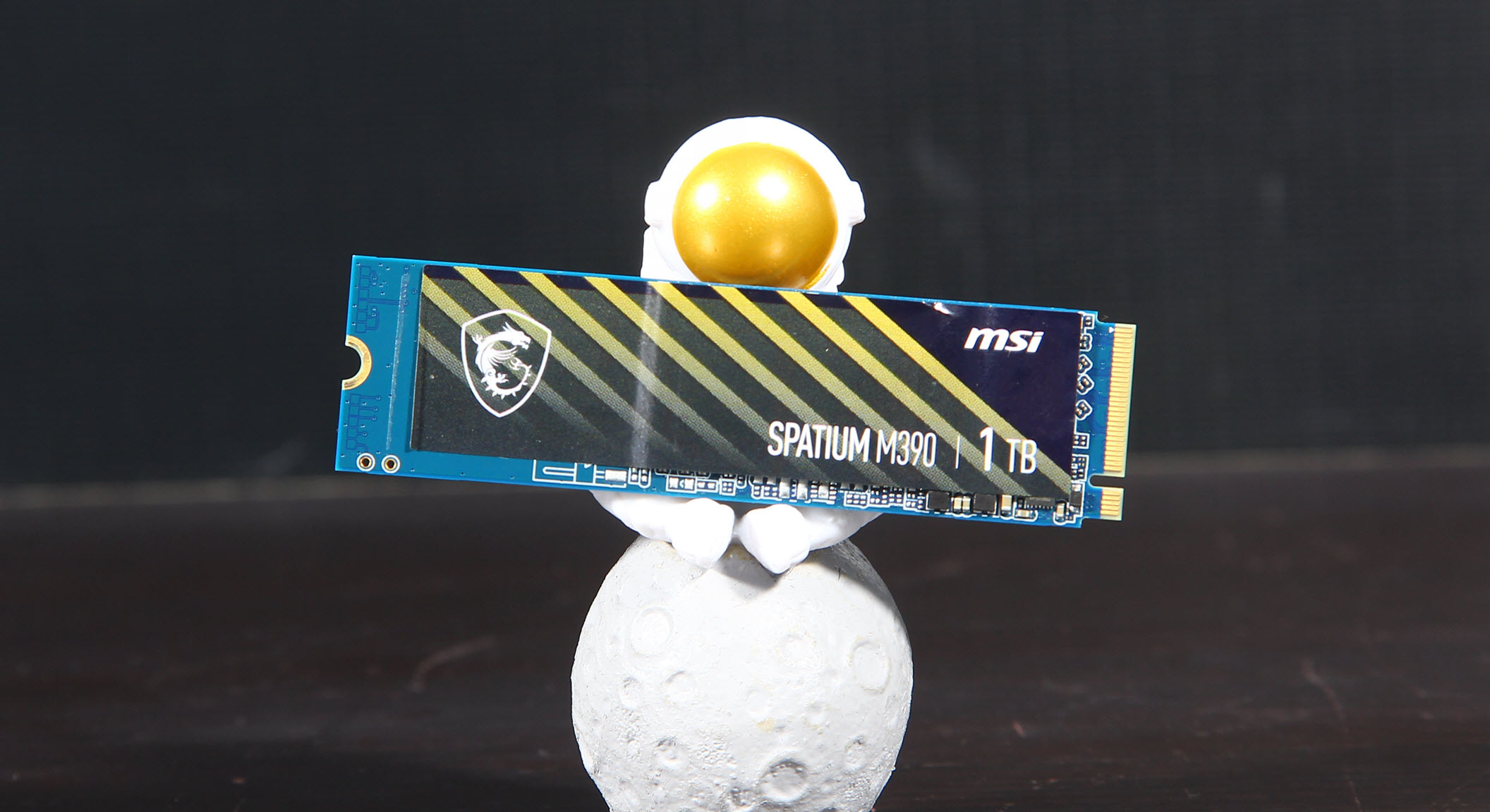 微星spatiumm390,微星m390固态评测