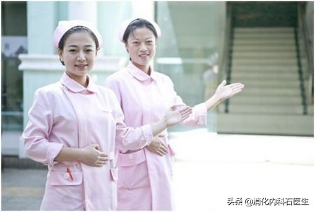 男子胸疼怀疑心梗实际胃病,男子胸痛挂急诊查出是胃病胸疼