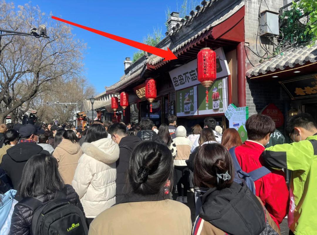 新晋网红竹筒奶茶为什么爆火,竹筒奶茶火了但没人想喝第二次