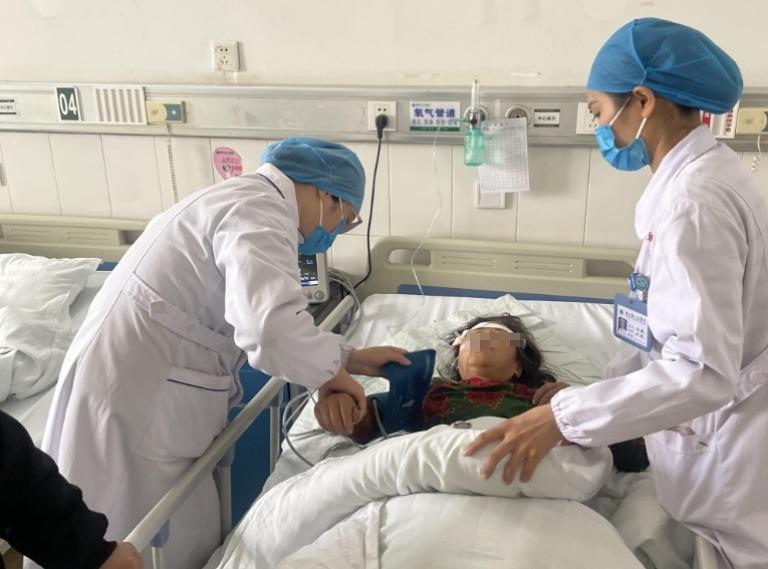 疫情防控中最美风景,医护人员防疫最美背影