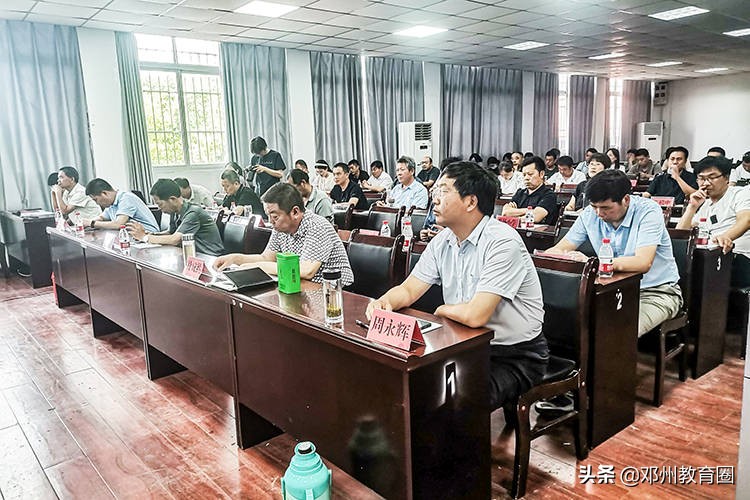 发展蓝图细描绘,教育重任勇担当!赵集镇中小学校长论坛圆满举行