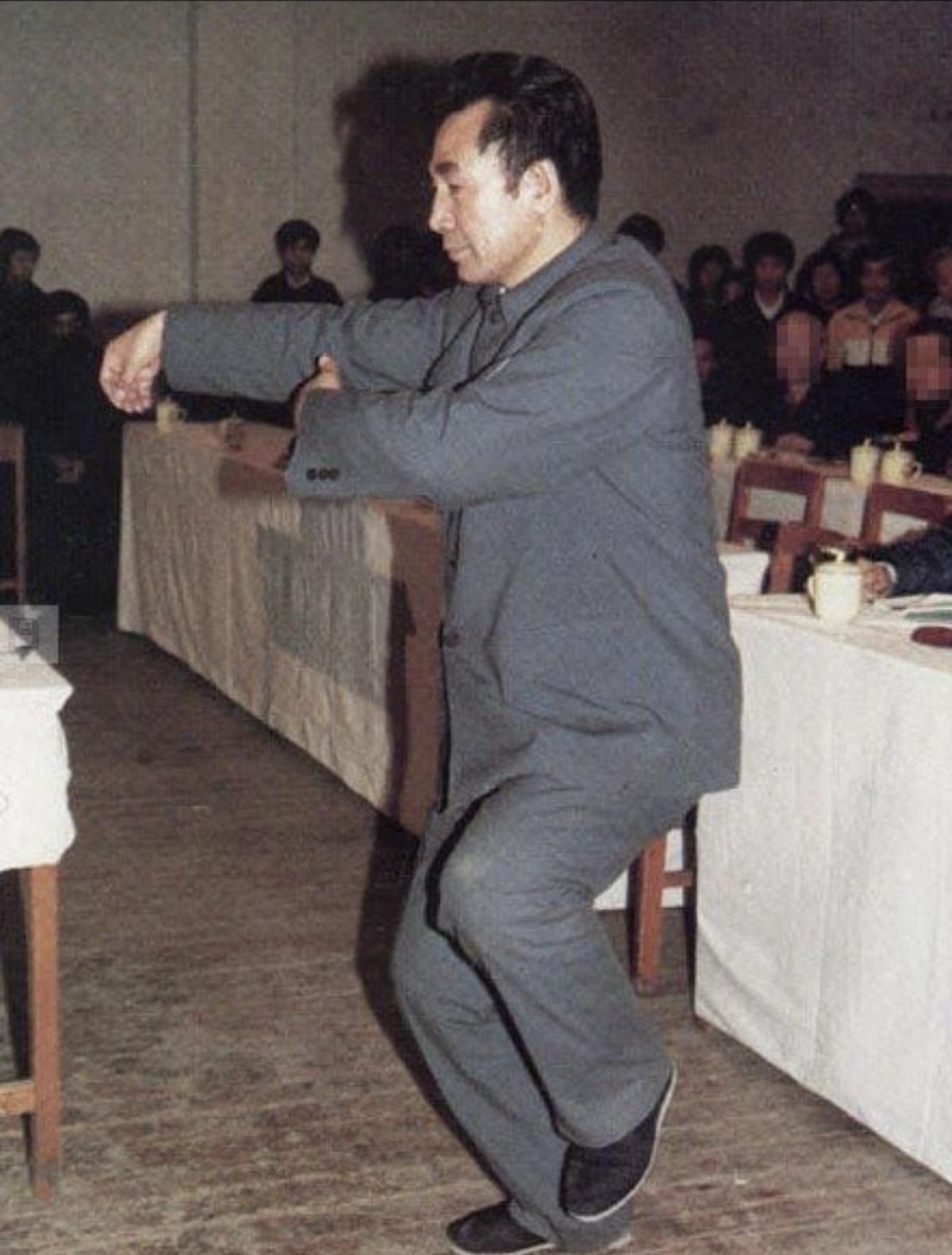 六十年代流行十年的打鸡血疗法,打鸡血真的有效吗