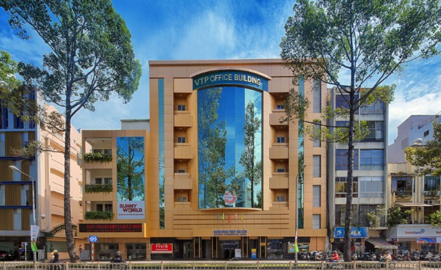 捐款5.7亿的“越南华人女首富”突然被捕,为何会惊动李嘉诚?