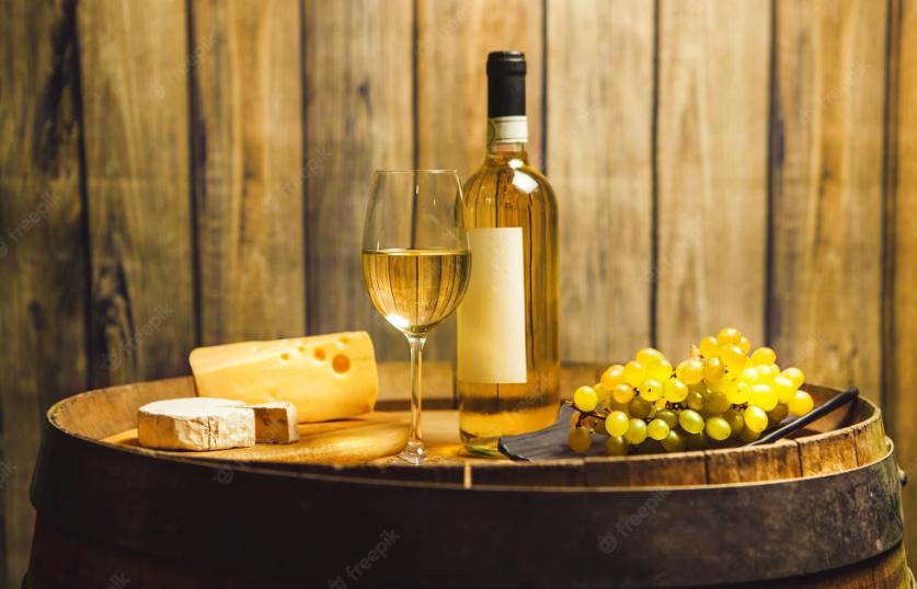 起泡甜白葡萄酒和白葡萄酒的区别,起泡葡萄酒和白葡萄酒哪个好喝