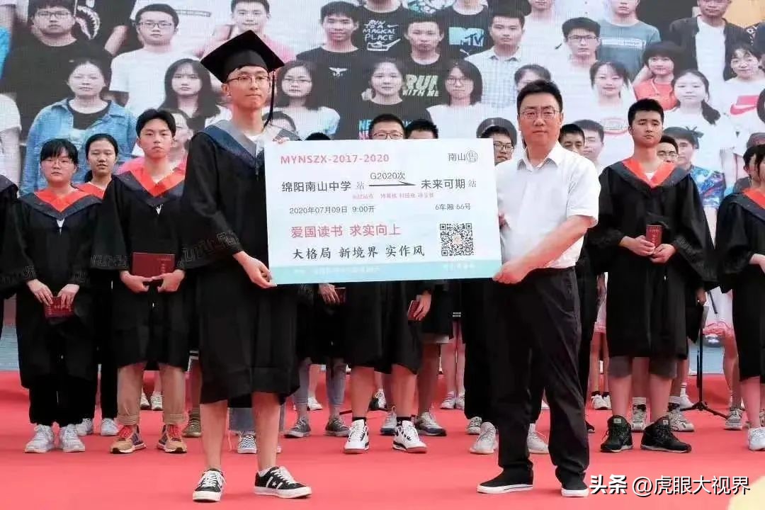 南山中学初中部怎么样,南山中学实验学校校门口