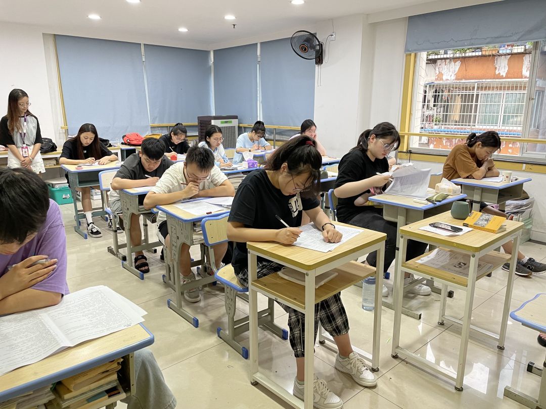 高考心态受他人影响怎么办,快高考了总是被别人影响该怎么办