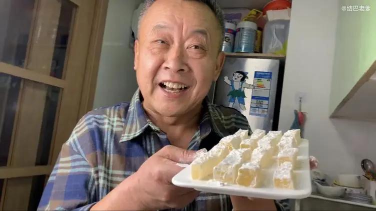 这群大爷太猛了：60后作品被周杰伦点赞、85岁每天打3小时游戏