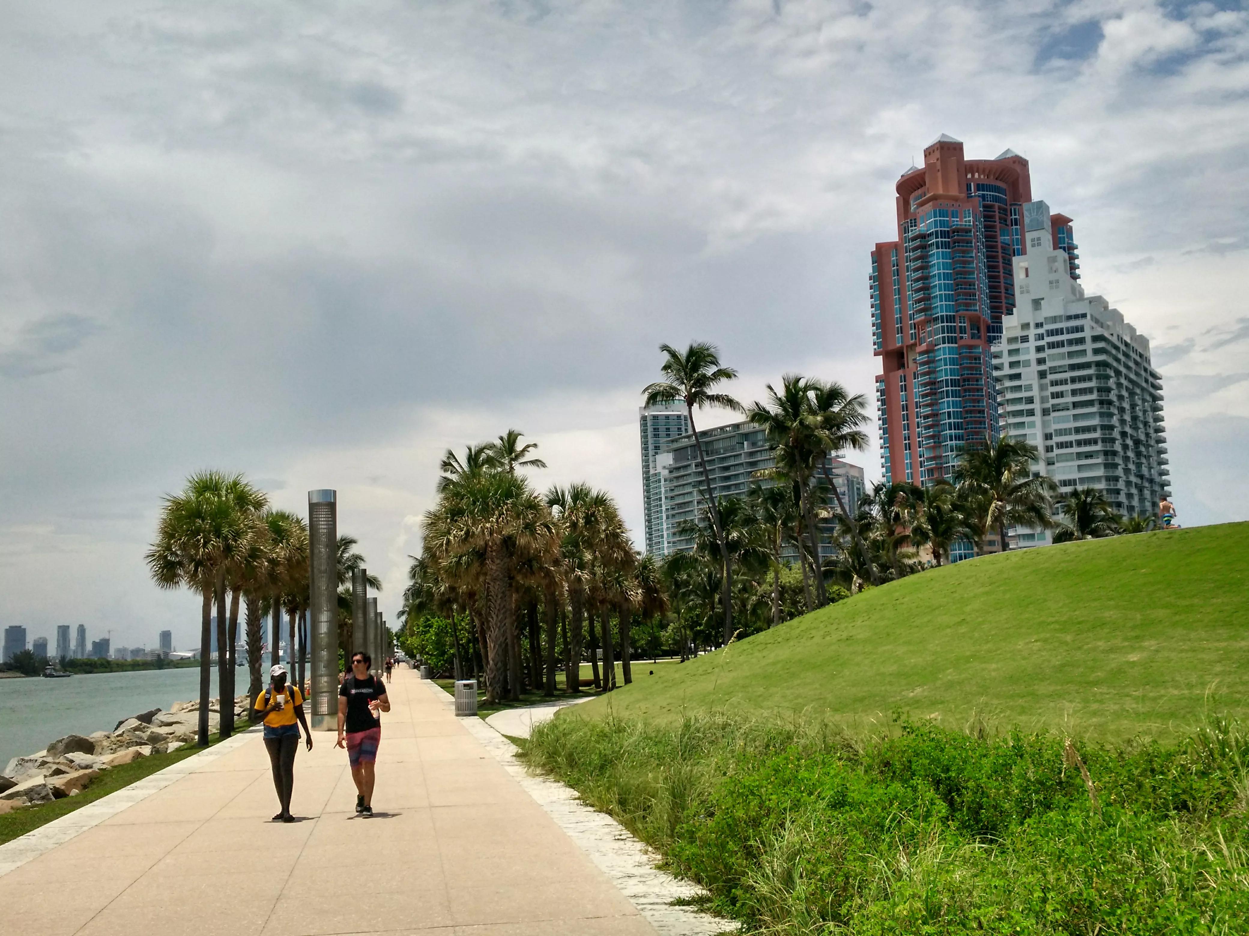 美国海滨城市迈阿密,拉丁美洲有哪些国家及首都