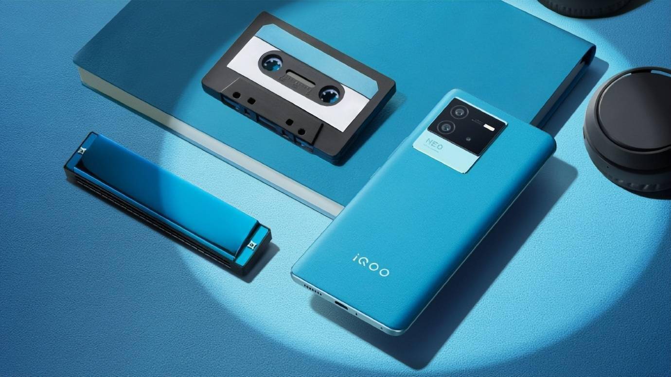 1500元以下哪款手机性价比高点,价格1500至2000最值得入手的手机