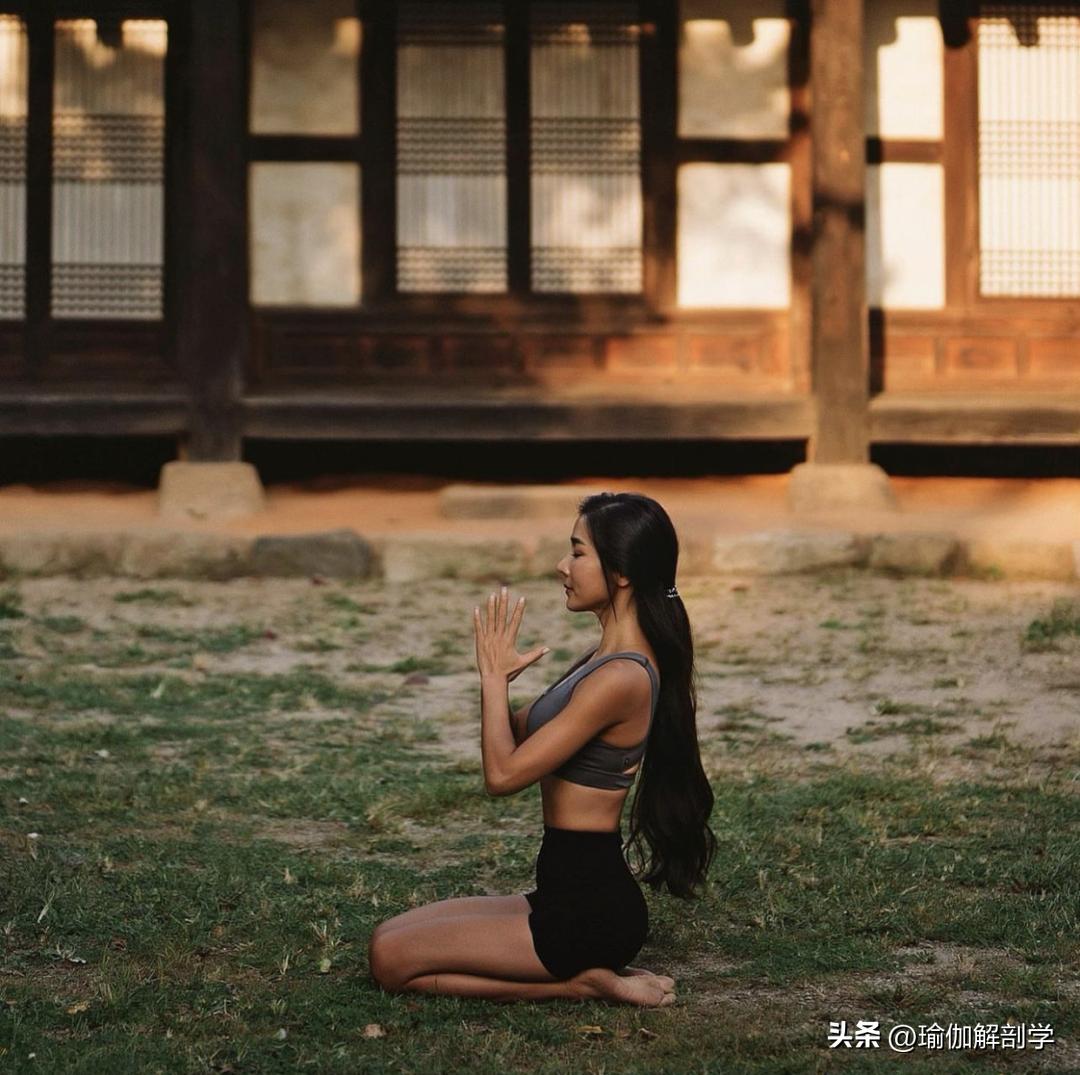 想知道一个瑜伽老师好不好？看这4点就够了