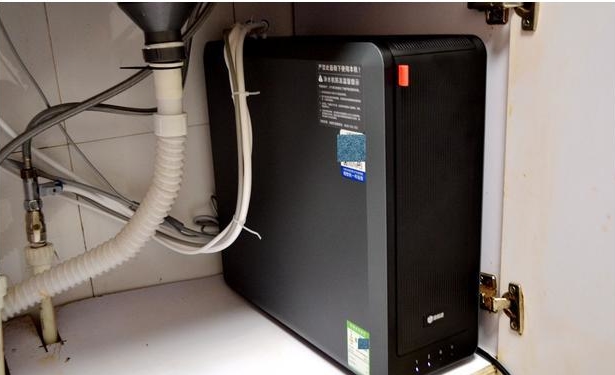 净水器即热式和非即热式有啥区别,304和316净水器哪个好