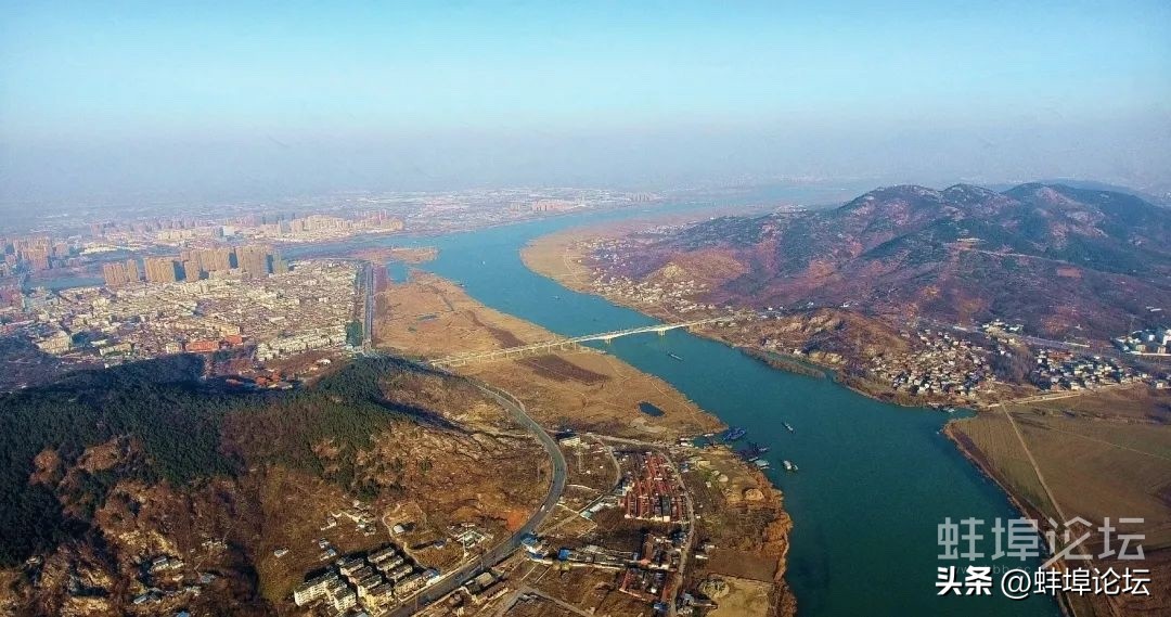 重阳节登高赏秋祈福视频,重阳节赏秋登高感恩敬老