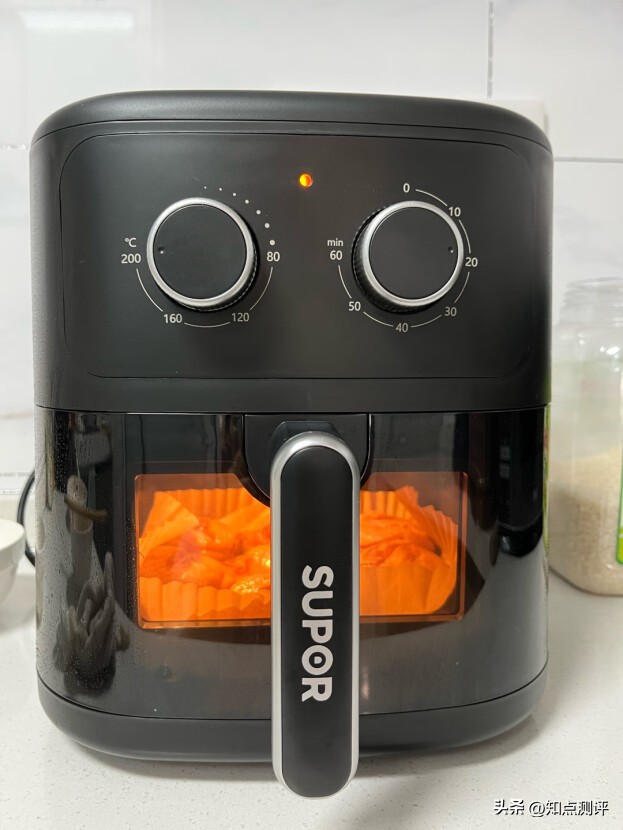 苏泊尔美的山本空气炸锅哪个好,山本空气炸锅哪个更好