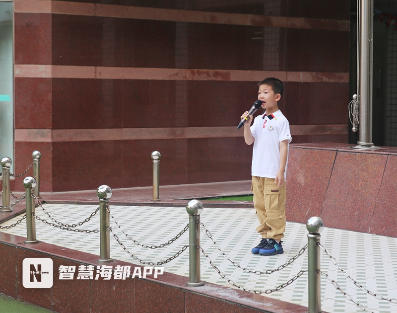 一年级萌新,一年级新生入学福州