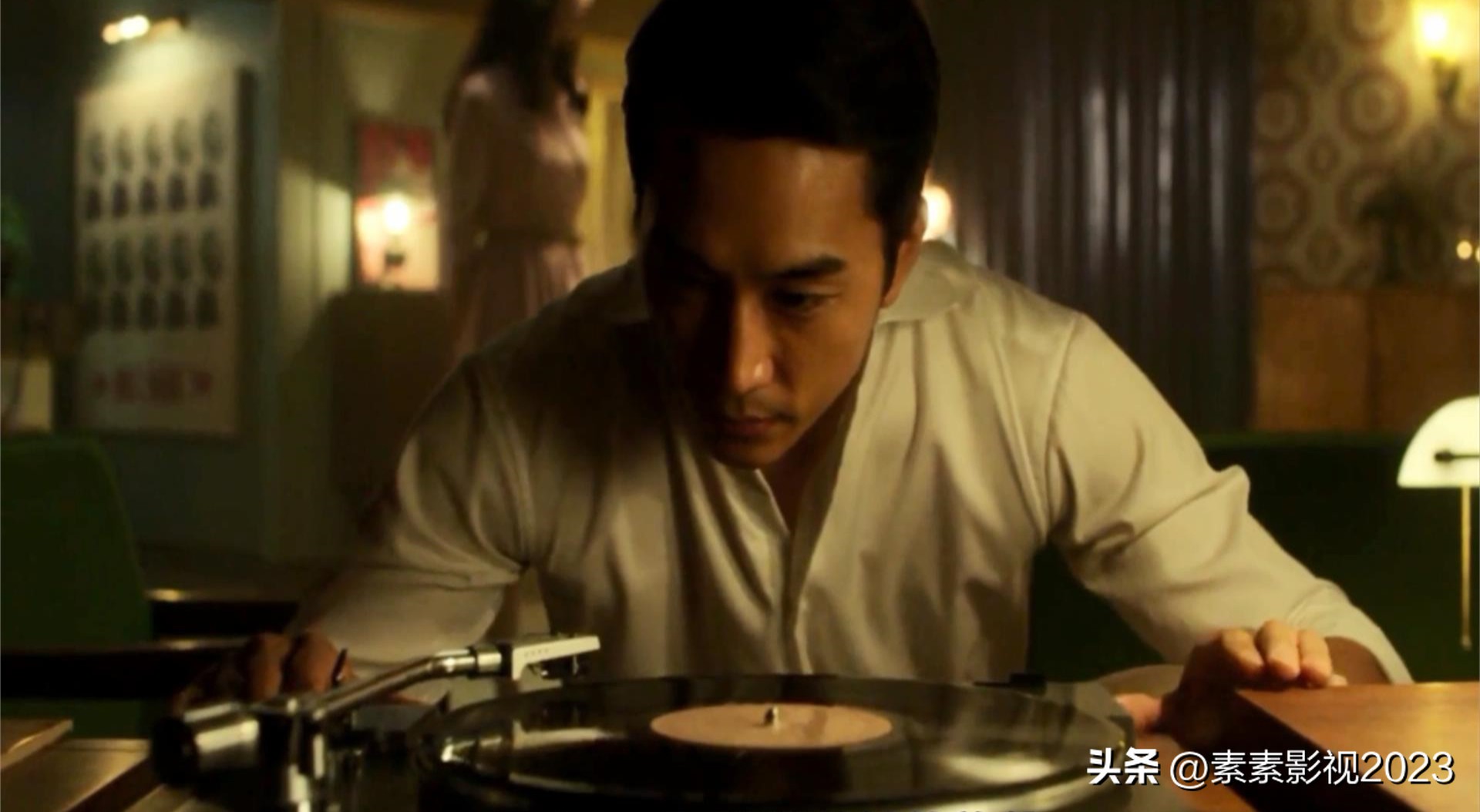 韩国经典电影，宋承宪首次突破，她不是他的解药，而是致命的毒药