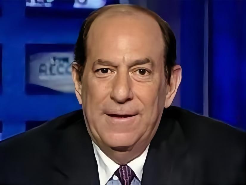 男子花25万买了一张无限次机票,男子花25万买一张无限次飞机票