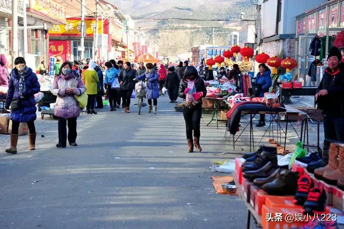 明星扎堆在农村开店，日赚一万，农村钱比城市好赚？