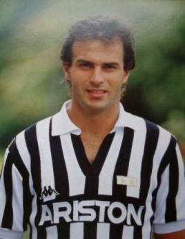 俱乐部最豪华阵容,俱乐部最佳阵容11人