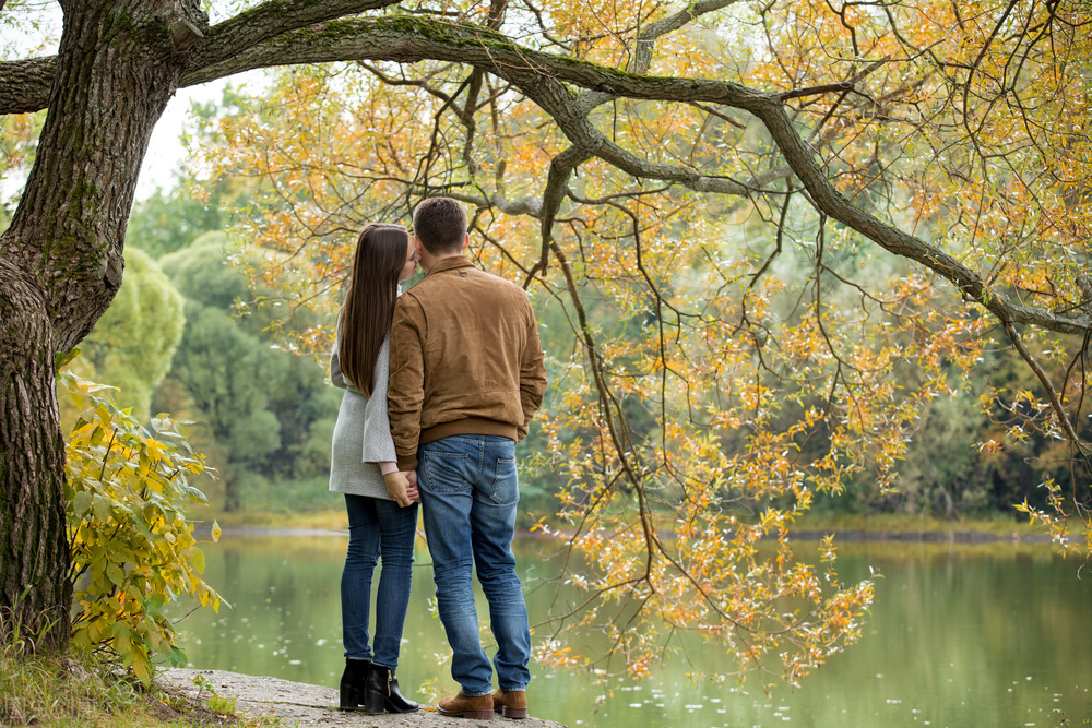 微小说：那年35岁，我与27岁的漂亮女人发生一段情