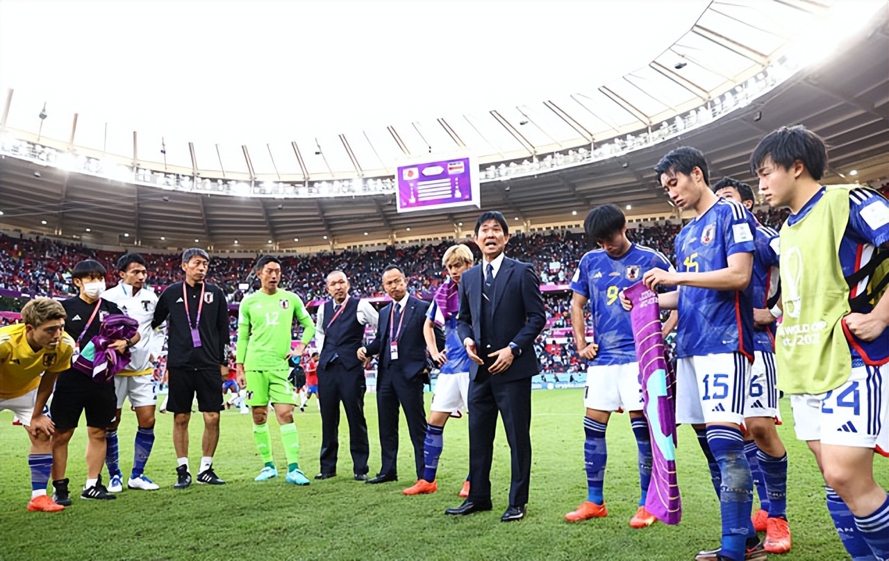 日本队1-2不敌伊朗比赛集锦,日本队1:2爆冷不敌伊拉克队