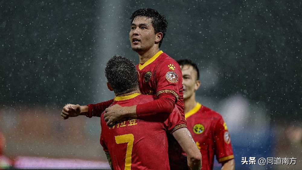广西平果哈嘹队冲上中甲,中甲：广州0-1广西平果哈嘹遭双杀