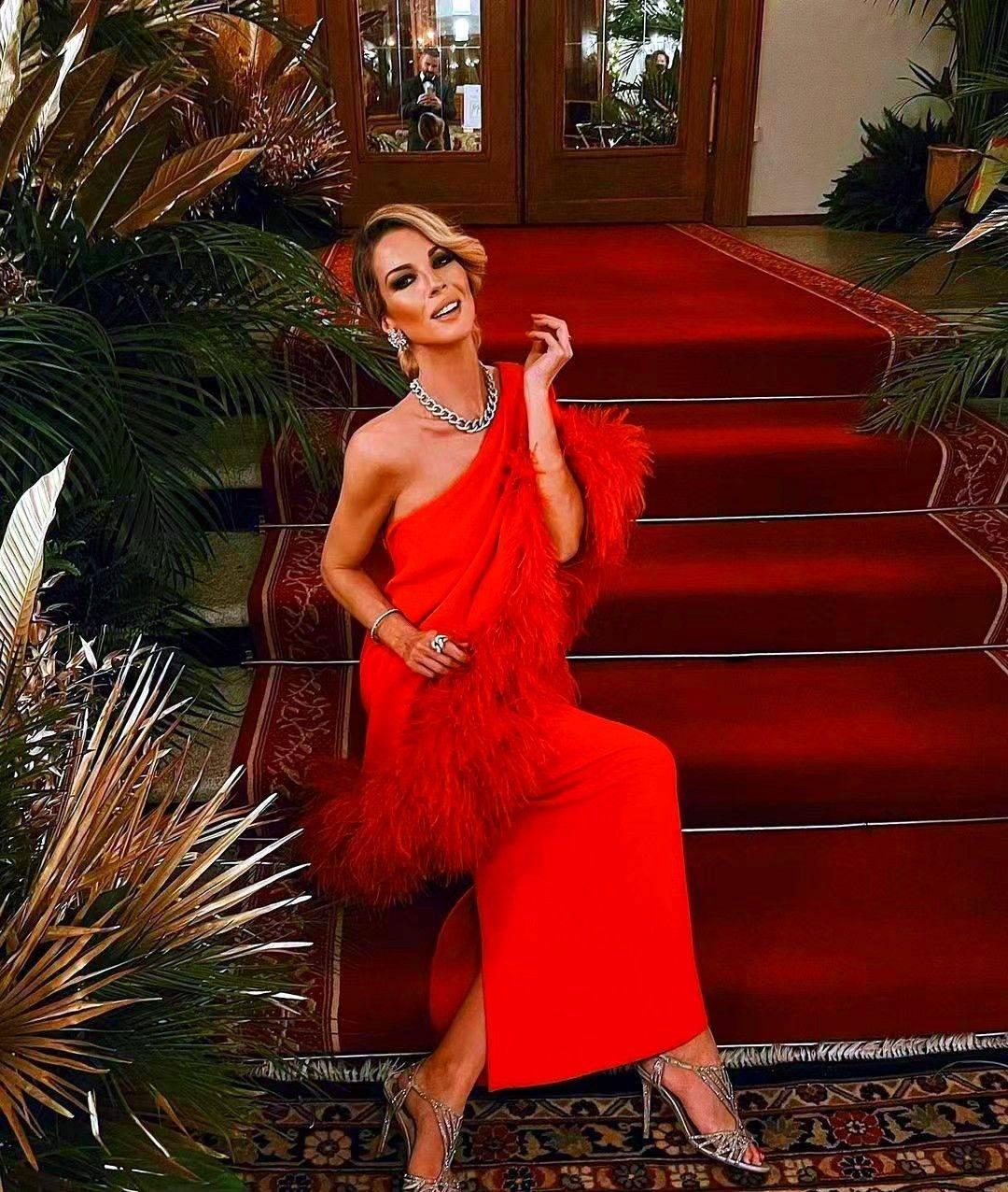 意大利的那些女网红，看看是不是比你知道的女星也不差？