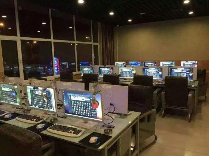 靠游戏赚钱旅游,靠游戏赚钱有出路吗