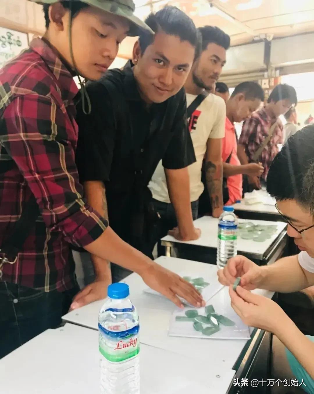 许君斌：以专业树立口碑，以诚信赢得未来