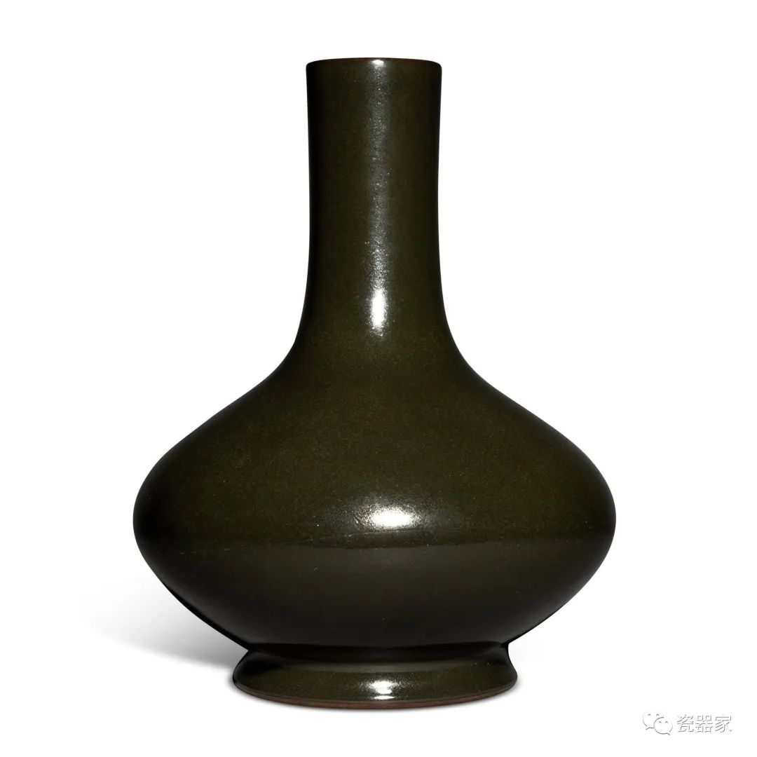 苏富比瓷器秋拍 (苏富比19年香港瓷器春拍)