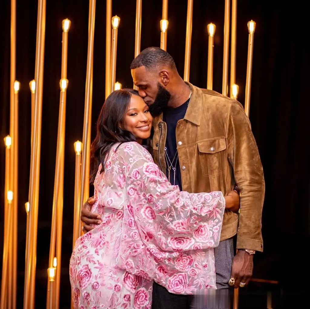 威少比詹姆斯厉害,威少比詹姆斯谁厉害