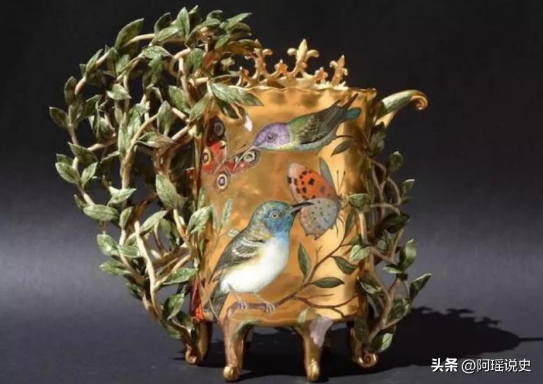 现代陶艺的起源和艺术特色,重复在现代陶艺中的运用