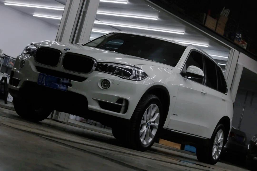 宝马x5翻新全过程,宝马x5老车翻新重庆渝北