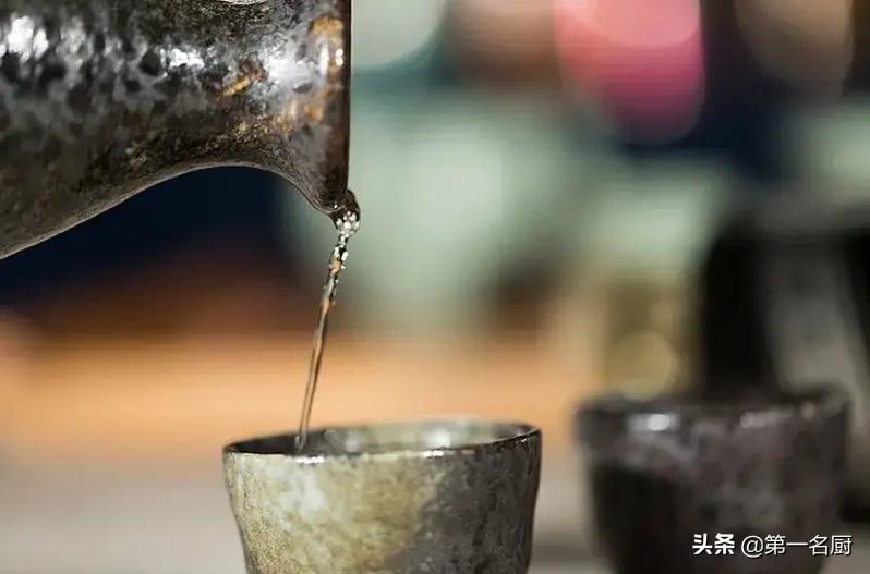 20年青花汾酒开瓶后能放多久,十年玻汾对比青花汾