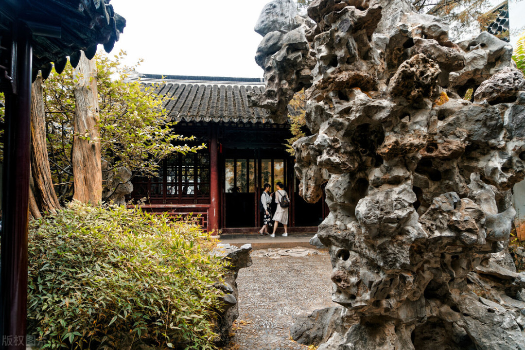 狮子林最有名的叠石假山,狮子林为什么叫假山王国