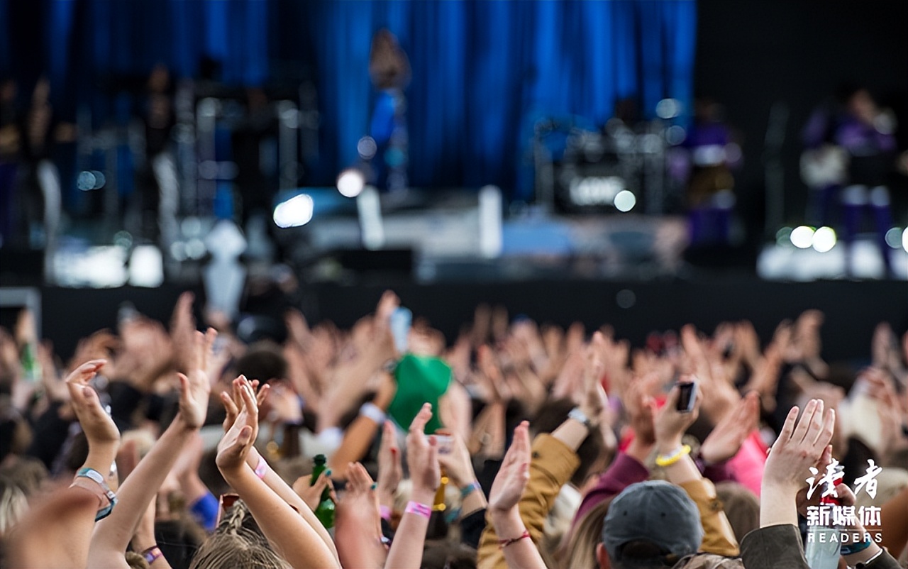 稻盛和夫：“永远别空手吃任何人的饭，永远别空手去任何人家里玩，你永远要送点礼物”