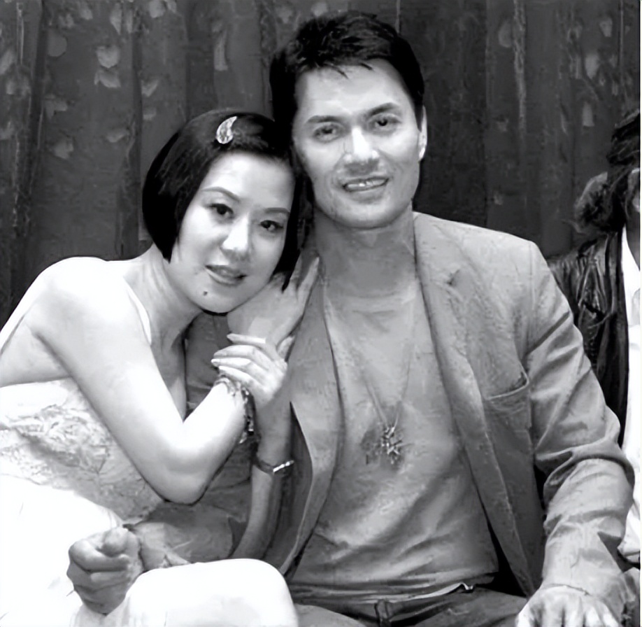 傍富婆的男星,13位娶到富婆的男星