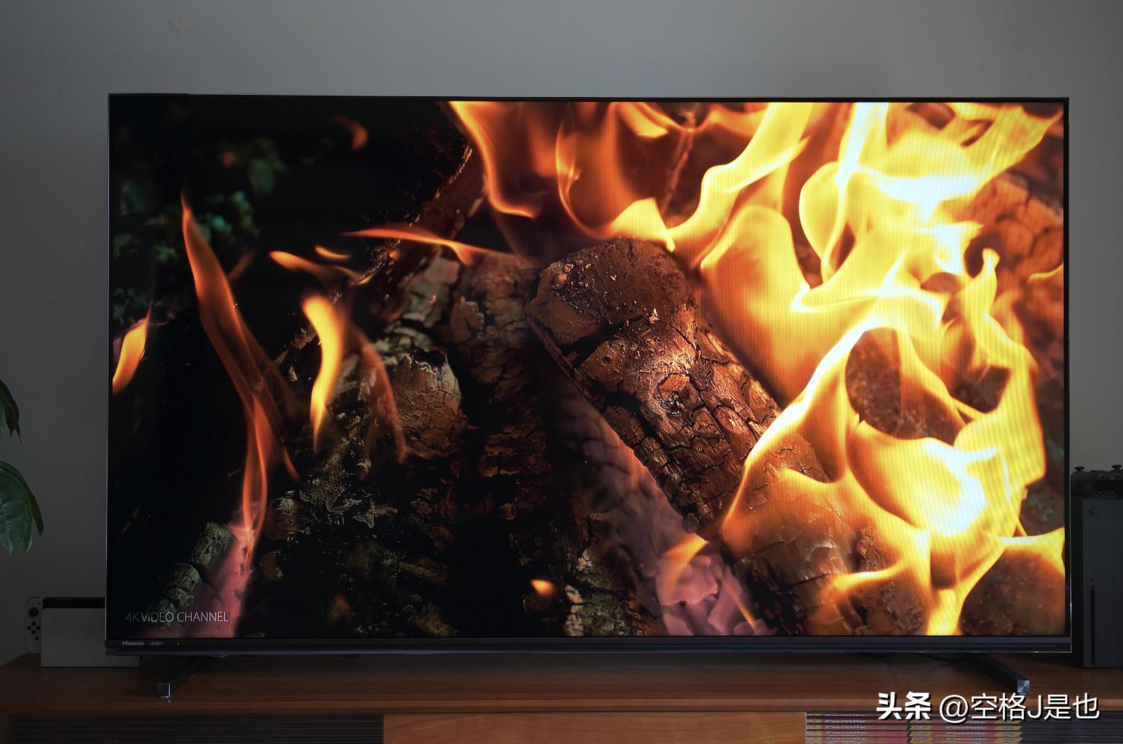 闭眼买的旗舰机,海信电视评测海信U7G-Pro