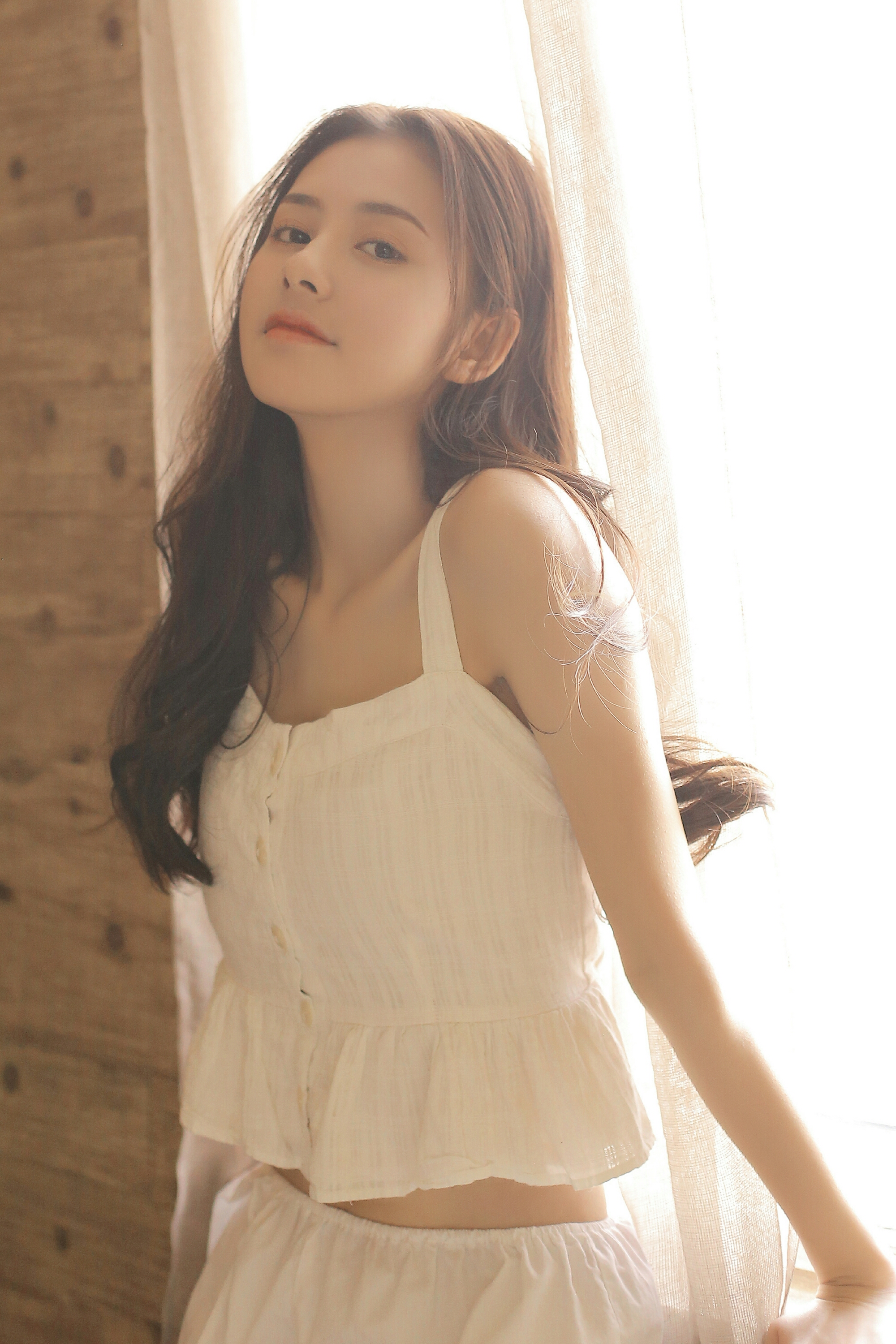 怎么和刚加好友女孩子聊天,初次加好友怎么跟女孩子聊天