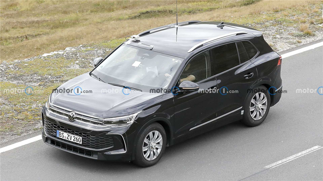 新款大众途观实车曝光颜值大变,新款大众途观帅气高端很有档次