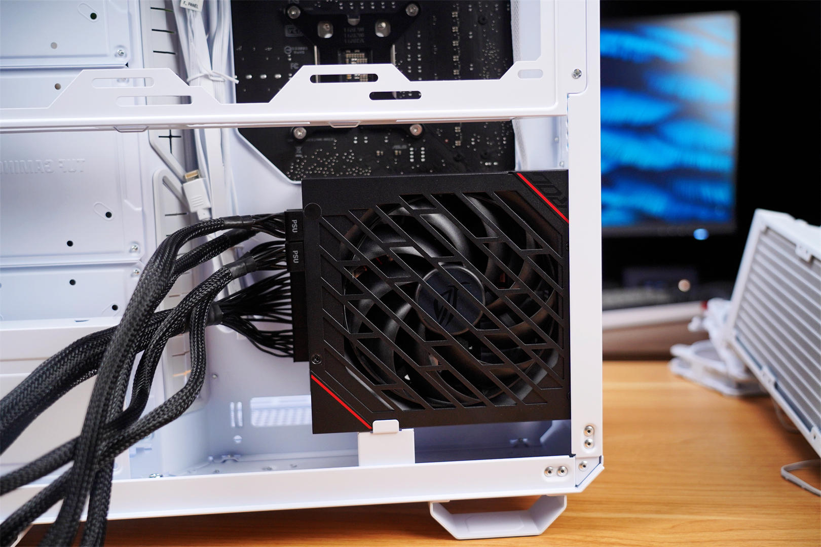 rogz690-a吹雪ddr4,rogz690吹雪d5