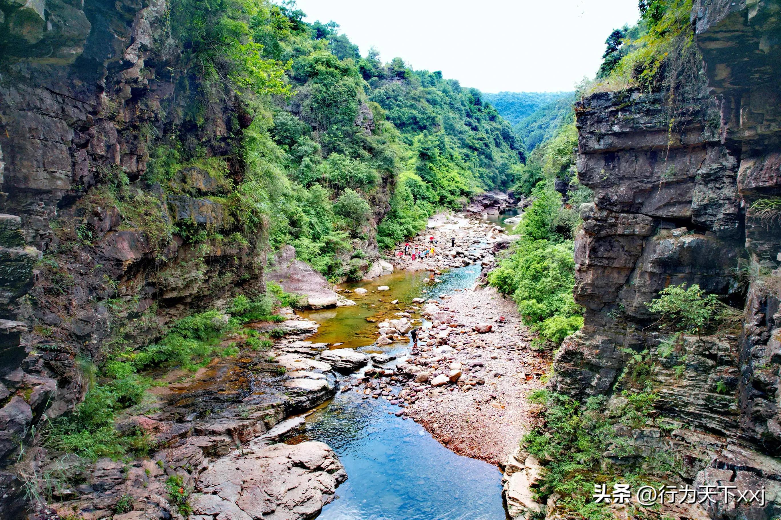 避暑天堂惹人醉完整版,避暑胜地康养天堂