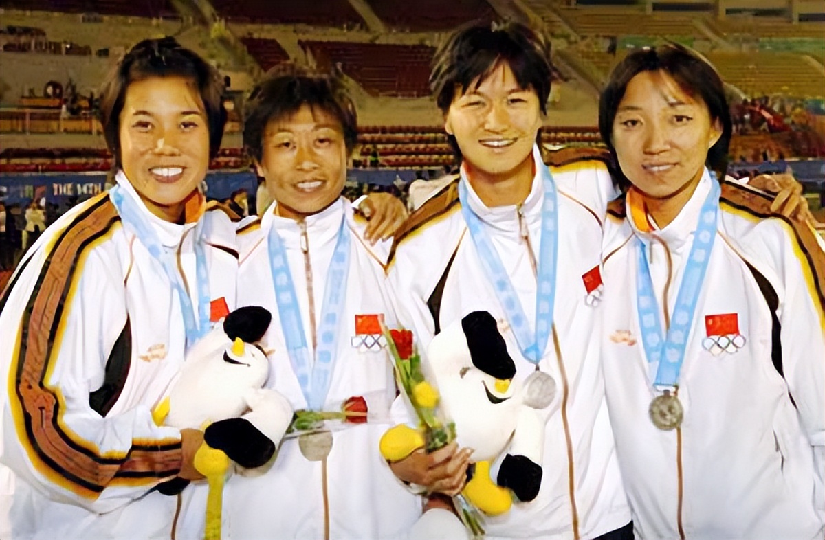 铿锵玫瑰中国女足孙雯,孙雯世界杯铿锵玫瑰