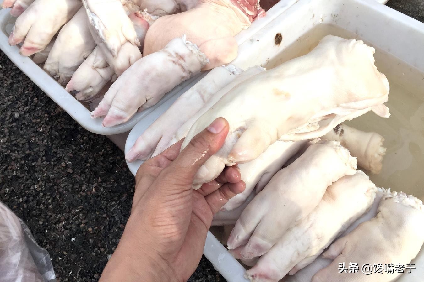 怎么买猪蹄最正确,猪蹄的挑选口诀