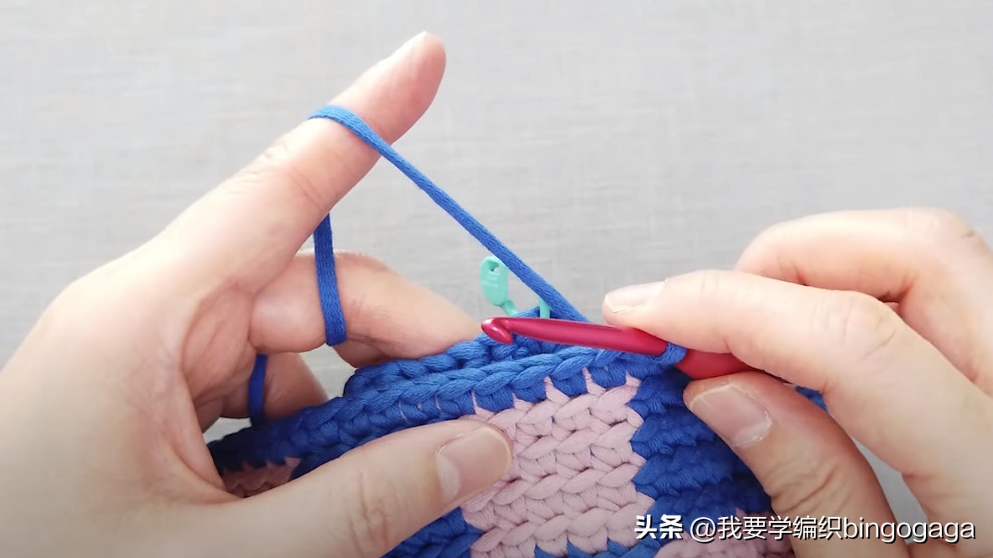 经典棋盘格元素编织包图解,棋盘格包包的线