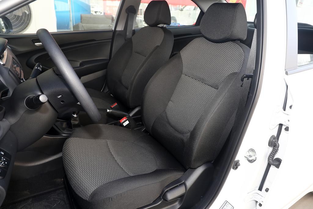 最新款现代瑞纳配置及价格,最新款现代瑞纳报价及图片