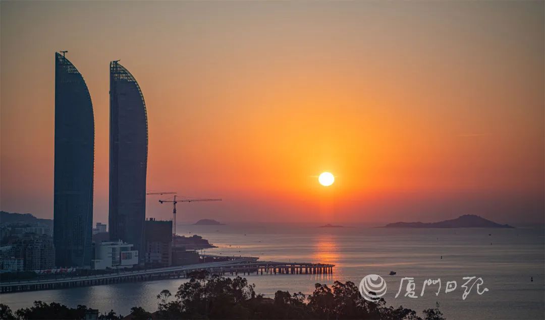 夏天厦门三亚北海到底选哪个好玩,厦门夏天哪个景区最好